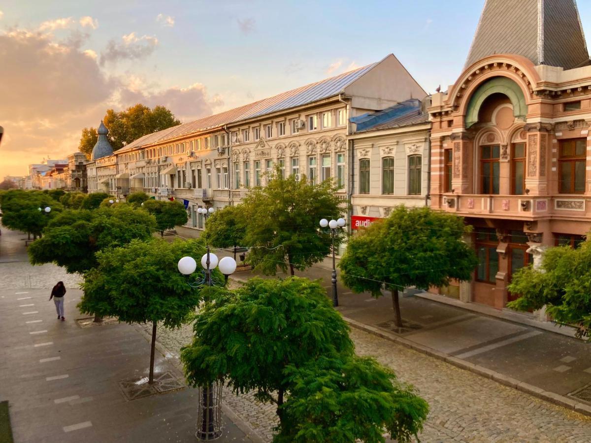 Chira Chiralina Classic Apartment Brăila Dış mekan fotoğraf